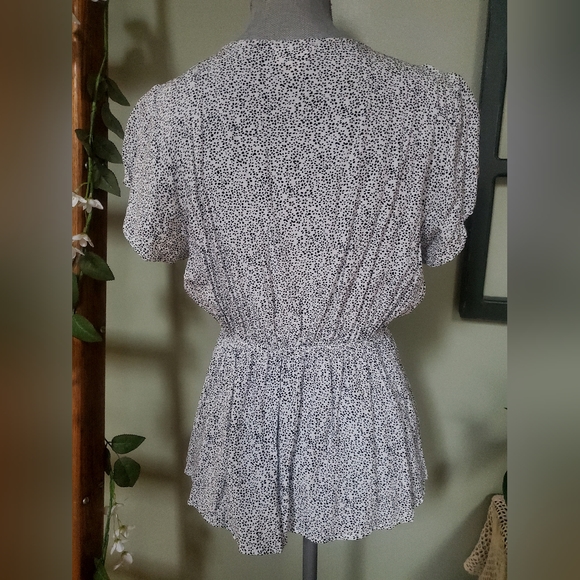 Floral embroidery top - Picture 4 of 6